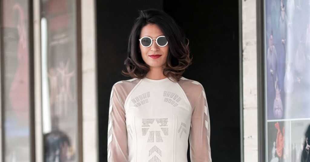 How old is Elena Moussa? Age and birthday