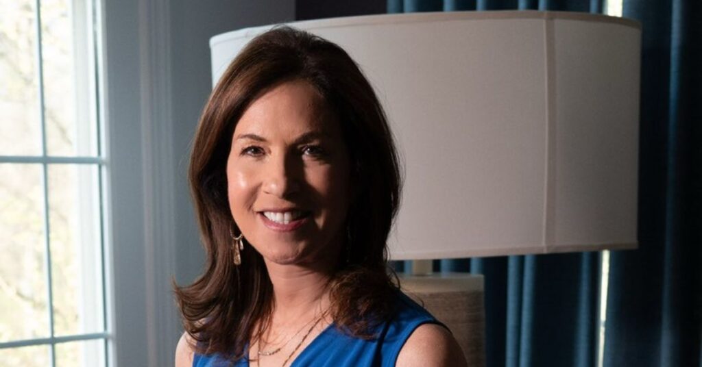 How old is Susan Graver? Age and birthday