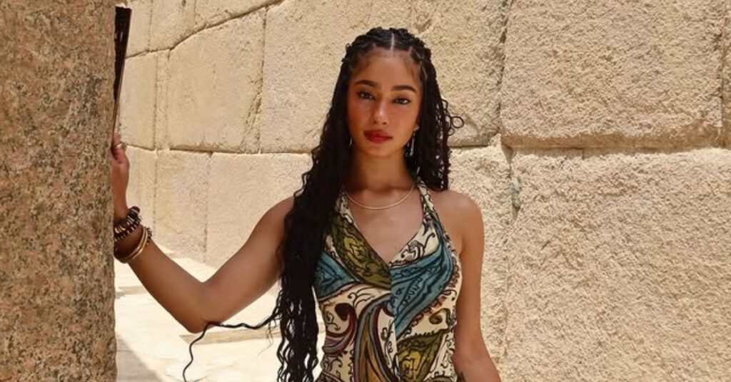 How old is Lala Baptiste? Age and birthday