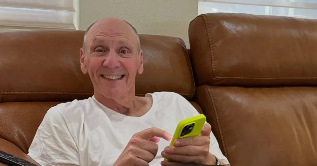 What is Bill Handel’s net worth and salary?